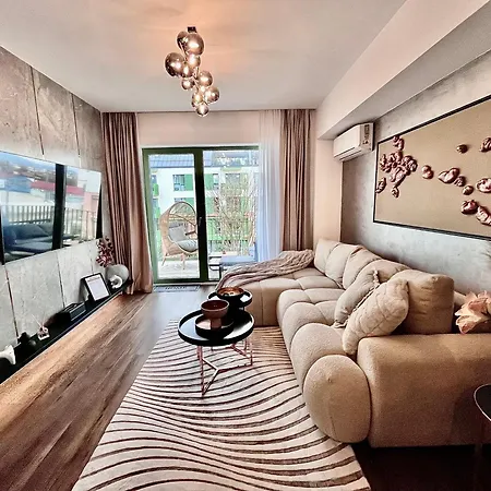 Apartment Flh - La Vie En Rose Gold W Balcony & Free Parking Sibiu