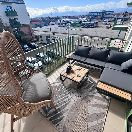 Flh - La Vie En Rose Gold W Balcony & Free Parking
